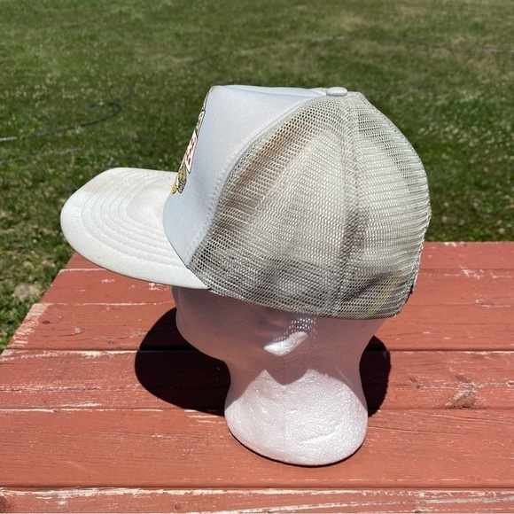 Vintage Las Vegas Snap Back Mesh Trucker Hat Gray Men’s Streetwear Spell Out - Picture 5 of 9